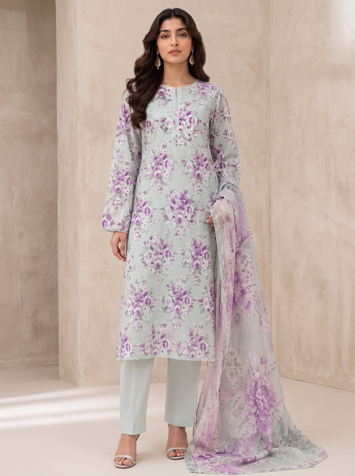 Printed Lawn 3 Piece Unstitched Suit